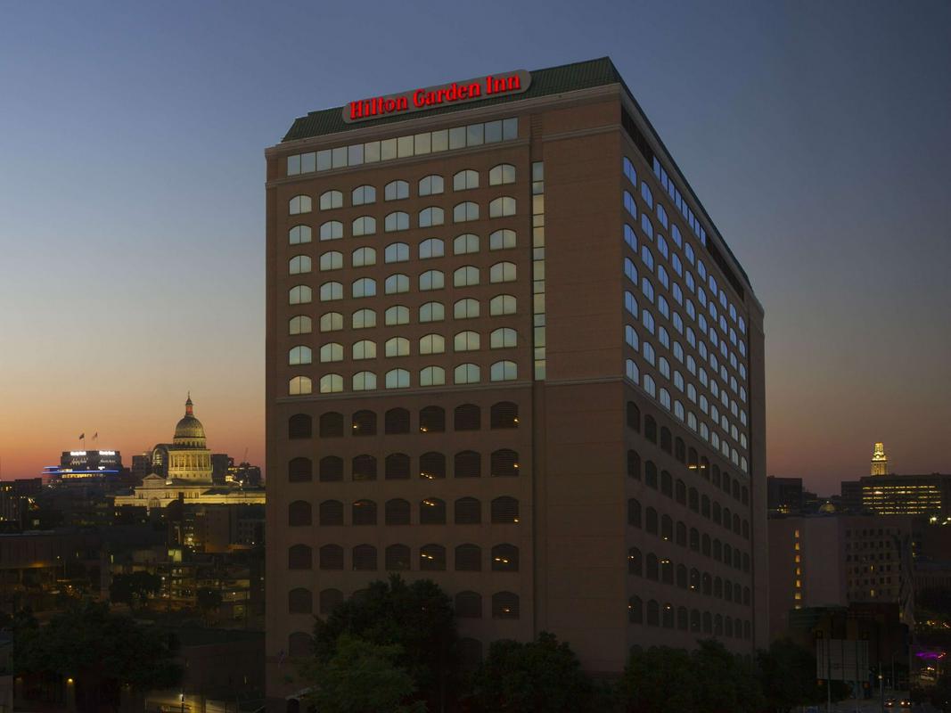 Hilton Garden Inn Austin Downtown Reservationdesk Com