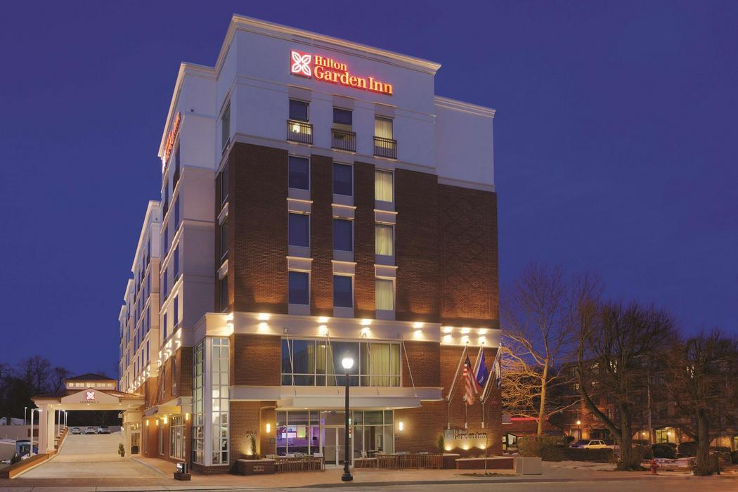 Hilton Garden Inn Falls Church Reservationdesk Com