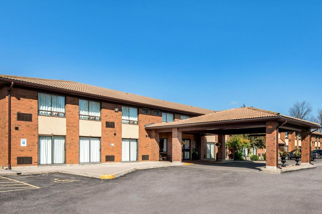 Comfort Inn Brantford - ReservationDesk.com