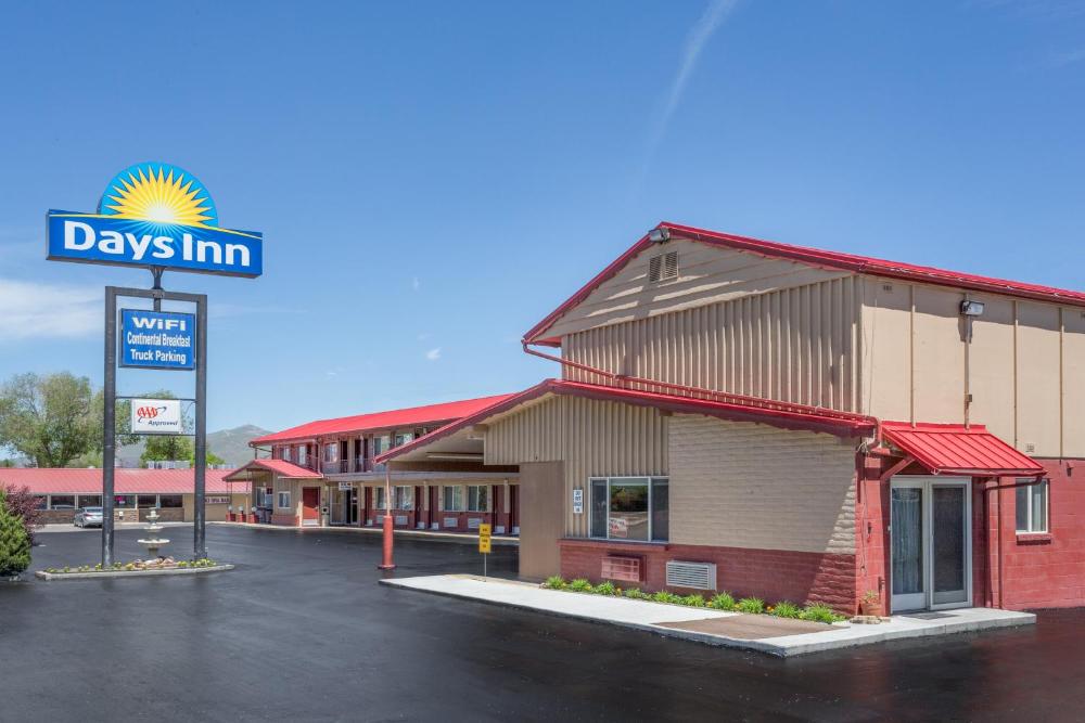 Days Inn by Wyndham Elko Hotel Deals