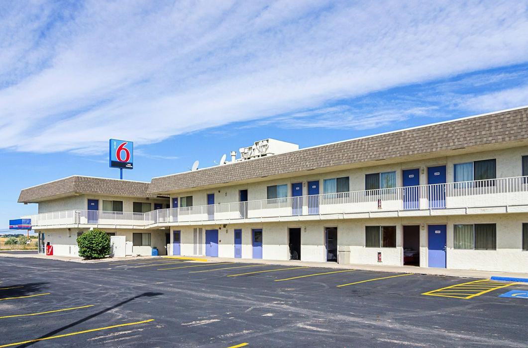 Motel 6 Laramie, WY - ReservationDesk.com