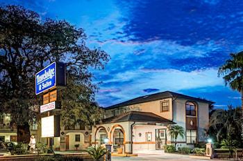 Travelodge Wyndham Suites Augustine Hotel Deals