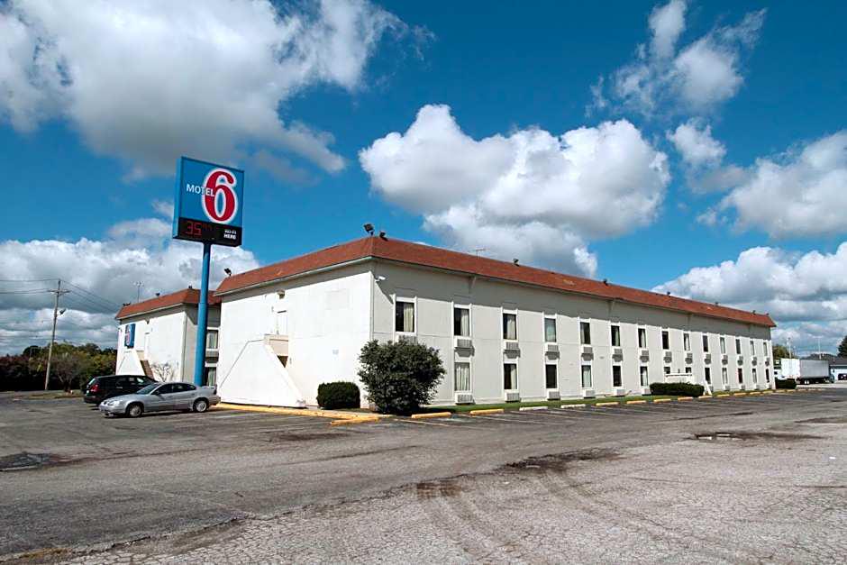 Motel 6 Toledo