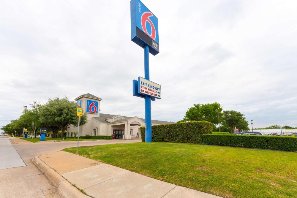 Motel 6 Dallas, TX - Northeast - ReservationDesk.com