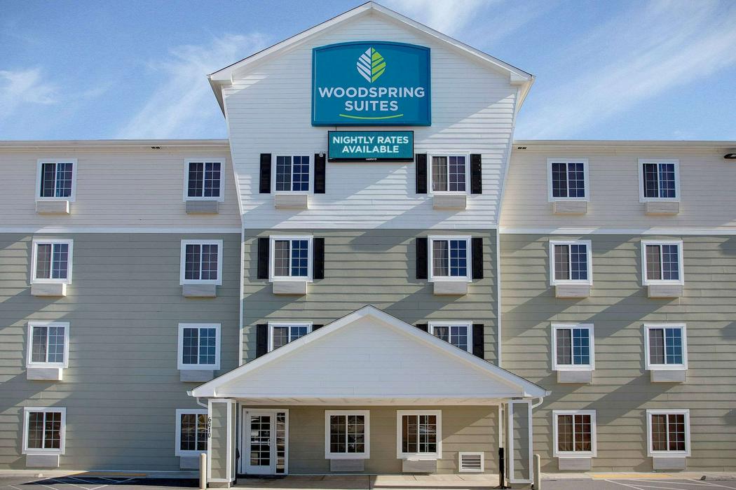 WoodSpring Suites Washington DC Andrews AFB ...