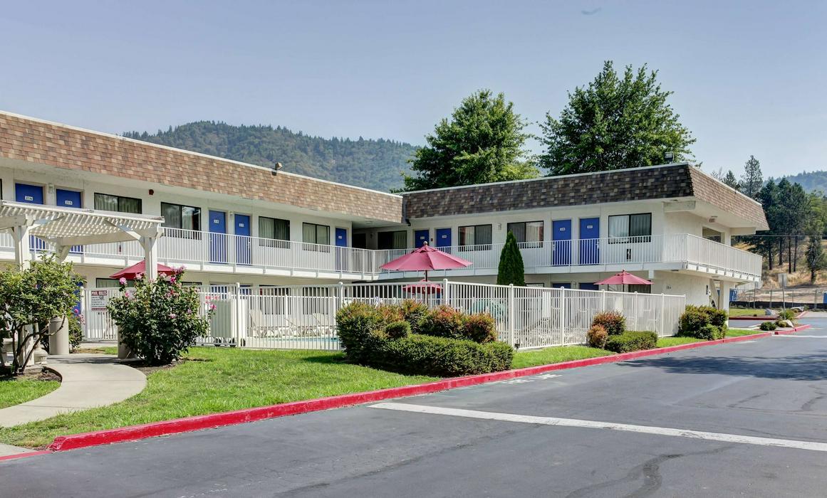 Motel 6 Grants Pass, OR - ReservationDesk.com