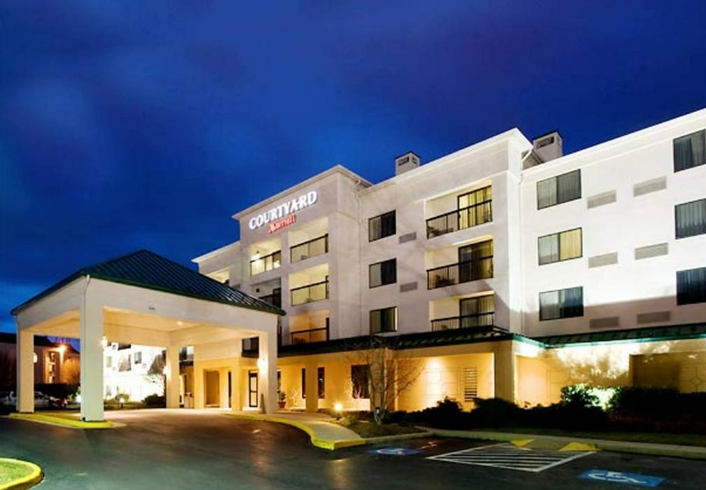 Courtyard by Marriott Harrisonburg - ReservationDesk.com