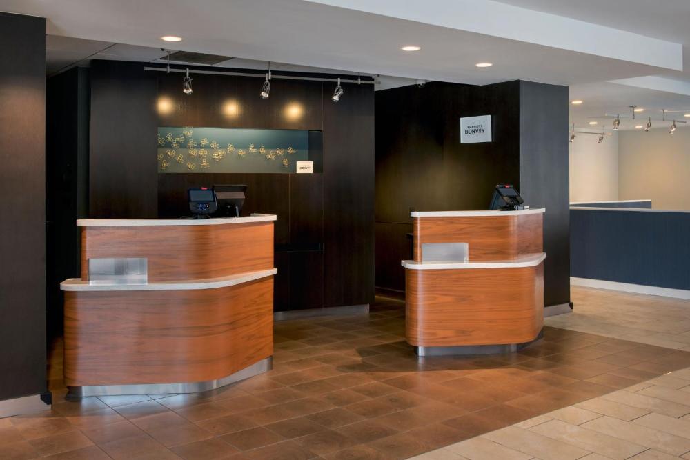 Courtyard by Marriott Baltimore Hunt Valley - Hotel Deals