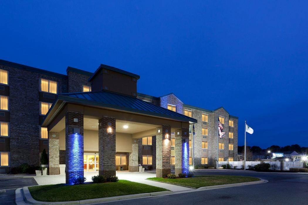 Holiday Inn Express Bethany Beach, an IHG Hotel