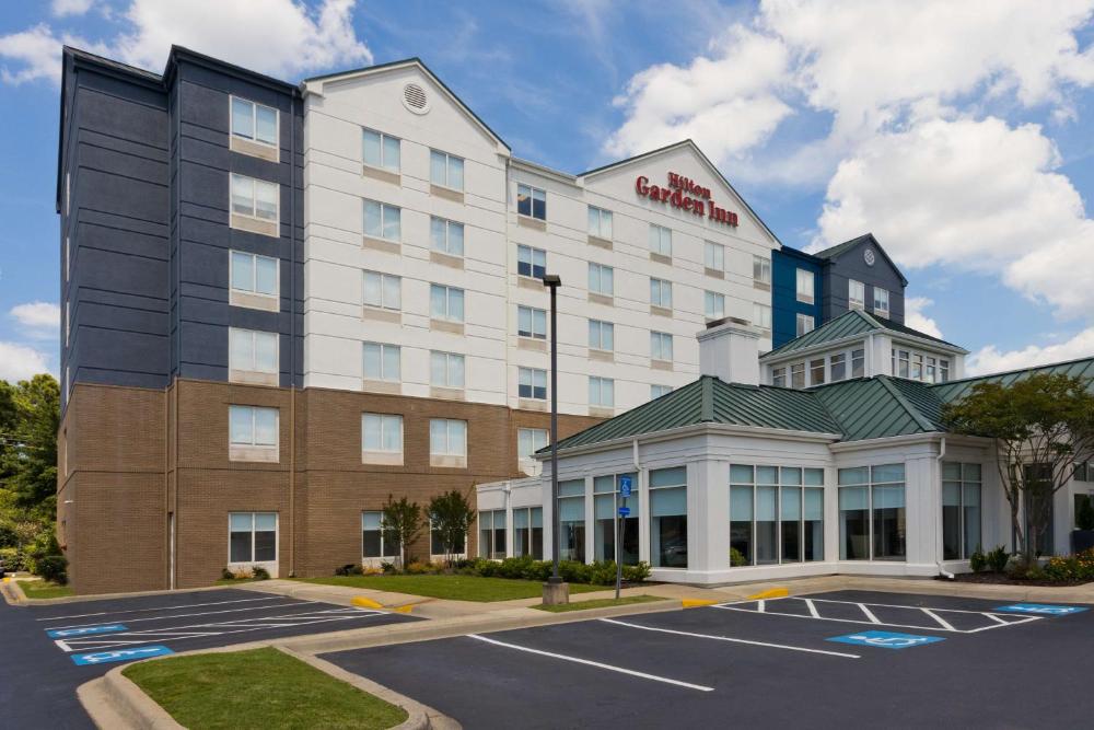 Hilton Garden Inn Birmingham/Lakeshore Drive - ReservationDesk.com