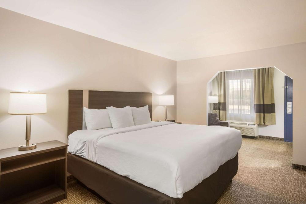 Comfort Inn Forsyth I75