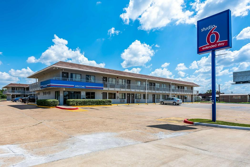 Motel 6 Monroe LA - ReservationDesk.com