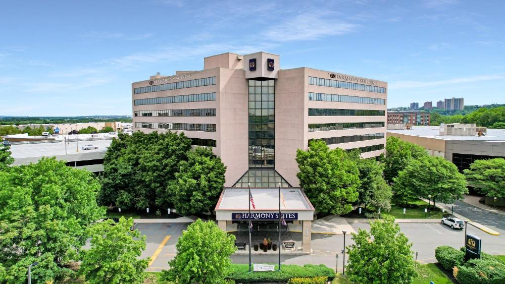 Embassy Suites Secaucus Meadowlands