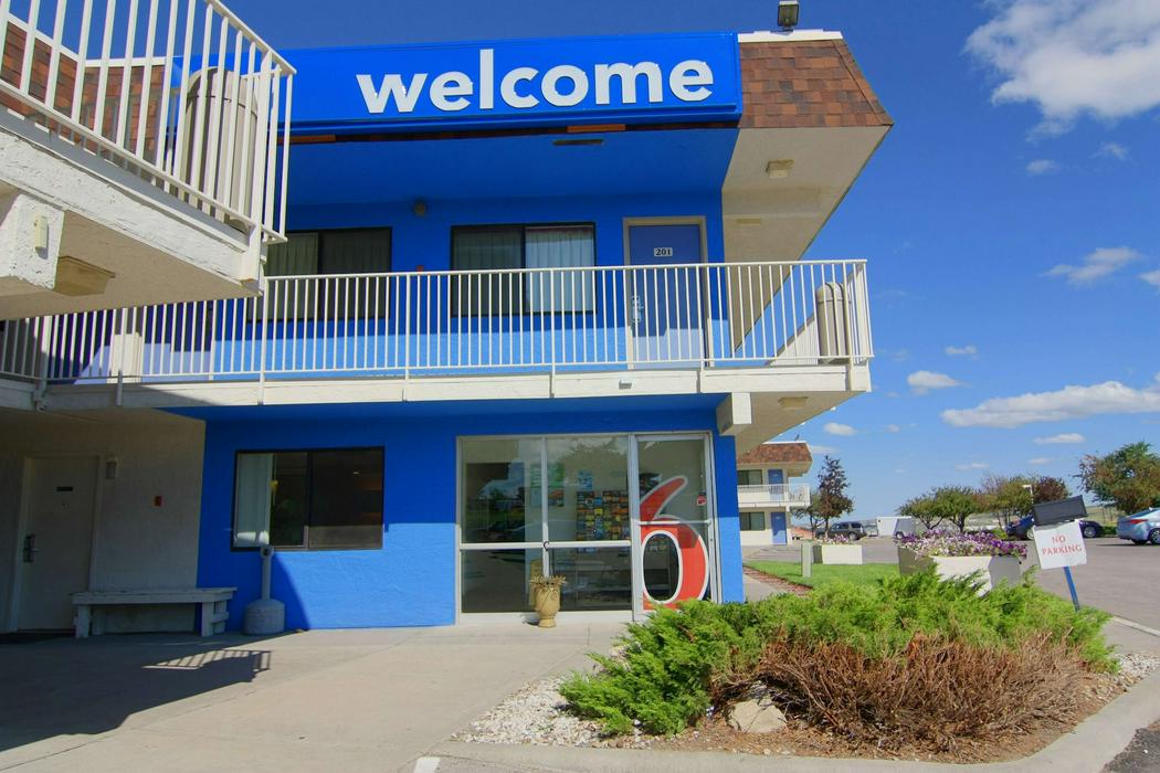 Motel 6 Rapid City, SD - ReservationDesk.com