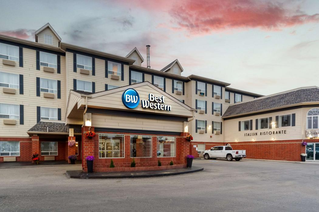 Best Western Grande Prairie Hotel Suites ReservationDesk com