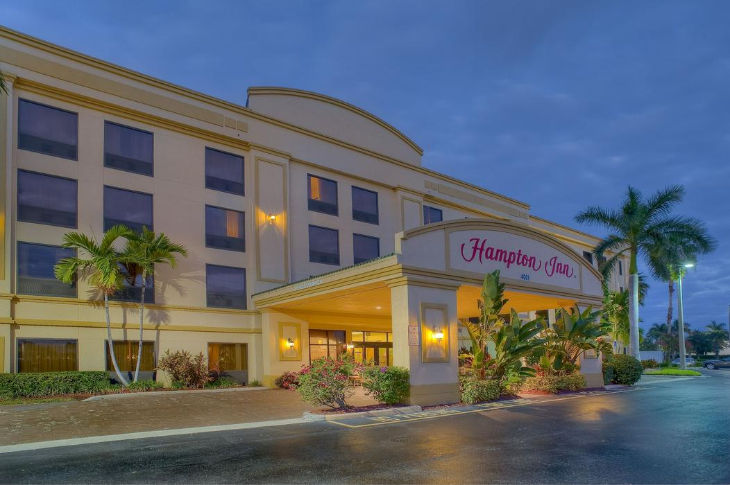 Hampton Inn Palm Beach Gardens Reservationdesk Com