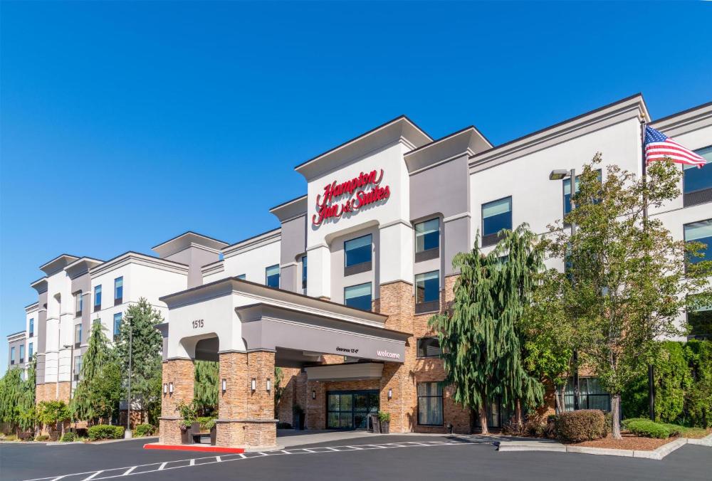 Hampton Inn & Suites by WA
