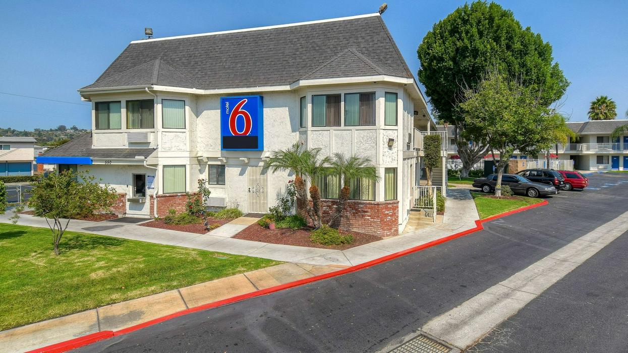 Motel 6 El Cajon CA San Diego ReservationDesk