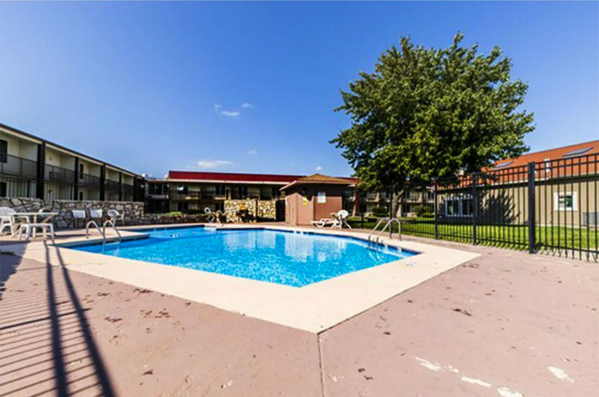 Red Lion Inn Suites Kansas City Independence Reservationdesk Com