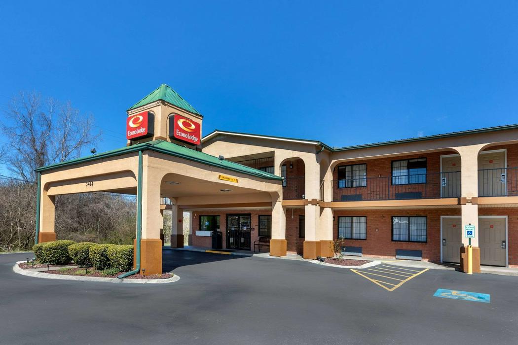 Econo Lodge - ReservationDesk.com