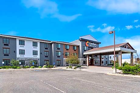 Comfort Inn & Suites Mountain Iron and Virginia