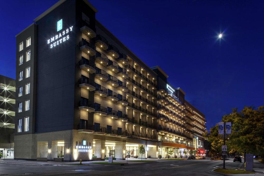 Embassy Suites Hilton Grand Rapids Downtown MI ReservationDesk com
